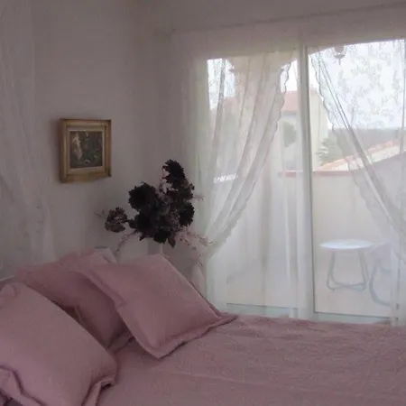 Bed and breakfast Les Hirondelles Figarol